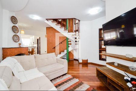 Sala de casa à venda com 3 quartos, 200m² em Vila Augusta, Guarulhos