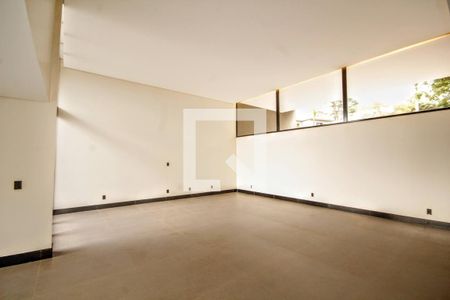 sala de casa de condomínio à venda com 4 quartos, 403m² em Alphaville - Lagoa dos Ingleses, Nova Lima