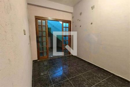 Casa à venda com 3 quartos, 180m² em Jardim Sao Ricardo, São Paulo