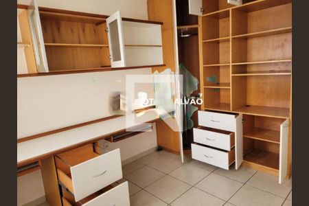 Casa à venda com 3 quartos, 270m² em Conjunto Habitacional Vila Santana (Sousas), Campinas