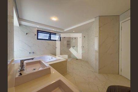 Casa à venda com 4 quartos, 700m² em Alphaville Residencial Zero, Barueri