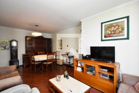 sala de estar de apartamento para alugar com 2 quartos, 75m² em Cerqueira César, São Paulo