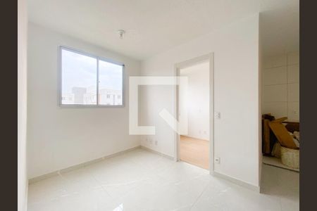 Sala/Cozinha de apartamento para alugar com 2 quartos, 35m² em Jaguaré, São Paulo