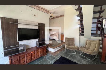 Casa de Condomínio para alugar com 4 quartos, 900m² em Loteamento Alphaville Campinas, Campinas