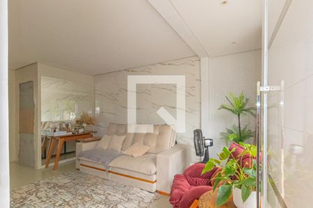 Sala de casa à venda com 3 quartos, 120m² em Harmonia, Canoas