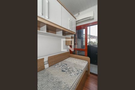 Quarto 2 de casa de condomínio para alugar com 2 quartos, 75m² em Morro Santana, Porto Alegre