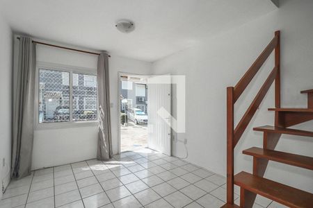 Sala de casa de condomínio para alugar com 2 quartos, 75m² em Morro Santana, Porto Alegre