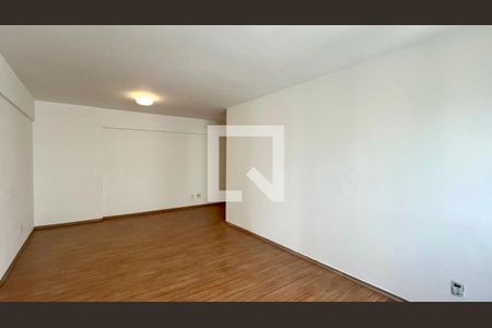 Sala de apartamento à venda com 2 quartos, 91m² em Vila Madalena, São Paulo