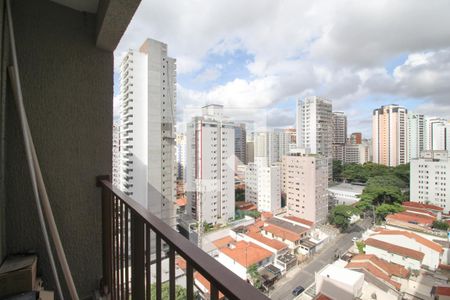 Varanda de kitnet/studio para alugar com 1 quarto, 26m² em Vila Olímpia, São Paulo