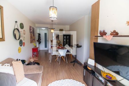 Sala de apartamento à venda com 3 quartos, 75m² em Fátima, Niterói
