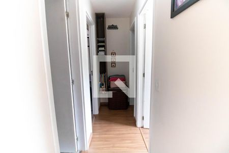 Corredor  de apartamento à venda com 3 quartos, 75m² em Fátima, Niterói