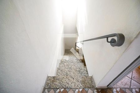 Escada de casa à venda com 3 quartos, 147m² em Vila Carrão, São Paulo