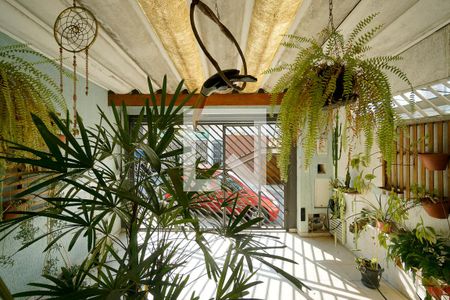 Vista da sala de casa à venda com 3 quartos, 147m² em Vila Carrão, São Paulo