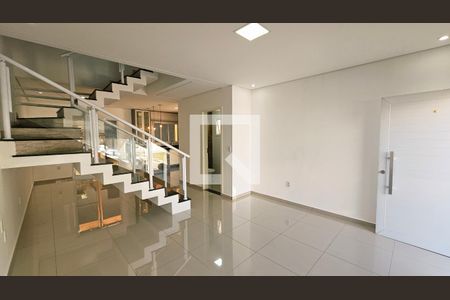 Casa à venda com 3 quartos, 174m² em Medeiros, Jundiaí