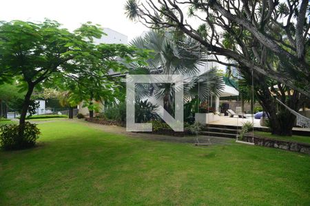Frente Casa de casa de condomínio para alugar com 4 quartos, 1400m² em Barra da Tijuca, Rio de Janeiro