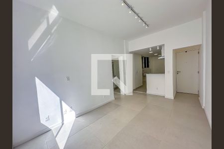 Apartamento à venda com 2 quartos, 60m² em Catete, Rio de Janeiro