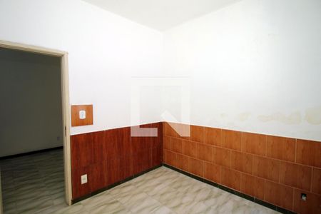 Quarto 1 de casa para alugar com 2 quartos, 90m² em Parada de Lucas, Rio de Janeiro