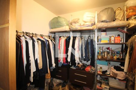 Quarto 1 - Closet / Banheiro de casa à venda com 3 quartos, 180m² em Vila Isolina Mazzei, São Paulo