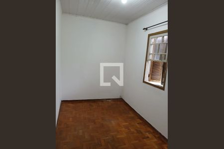 Quarto de casa à venda com 3 quartos, 120m² em Vila Lucia, São Paulo