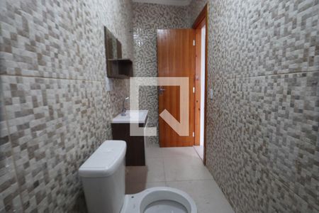 Banheiro de casa para alugar com 1 quarto, 60m² em Vila Nova Utinga, São Paulo