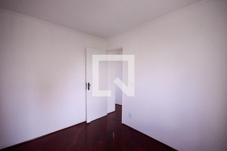 Quarto 2 de apartamento para alugar com 2 quartos, 54m² em Vila Vermelha, São Paulo