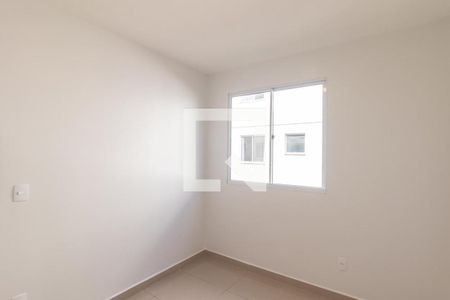 Quarto 2 de apartamento para alugar com 2 quartos, 40m² em Pinheirinho, Curitiba