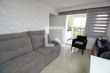 Sala de apartamento à venda com 2 quartos, 65m² em Vila Valparaíso, Santo André