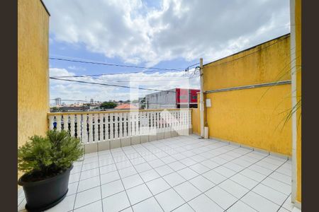 Varanda de casa à venda com 4 quartos, 290m² em Cipava, Osasco
