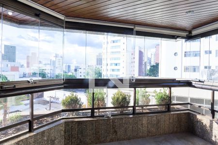 varanda sala de apartamento à venda com 4 quartos, 217m² em Carmo, Belo Horizonte