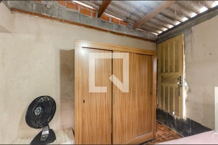 Quarto de casa para alugar com 2 quartos, 100m² em Jardim Maristela, São Paulo