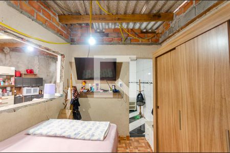 Quarto de casa para alugar com 2 quartos, 100m² em Jardim Maristela, São Paulo