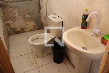 Banheiro da Suíte de apartamento para alugar com 1 quarto, 45m² em Stella Maris, Salvador