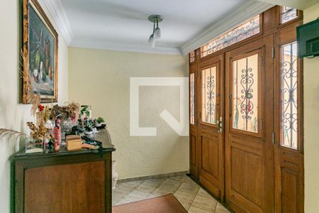 Hall de entrada de casa à venda com 4 quartos, 220m² em Cursino, São Paulo