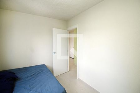 Quarto 1 de apartamento para alugar com 2 quartos, 55m² em Cordovil, Rio de Janeiro