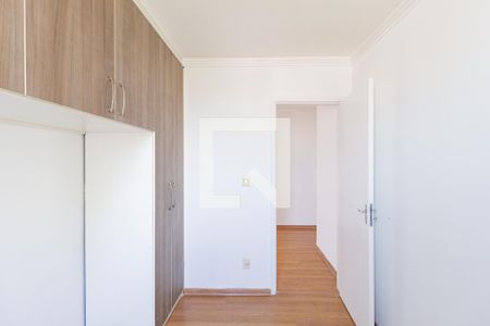 Quarto 1  de apartamento para alugar com 2 quartos, 56m² em Jardim Roberto, Osasco