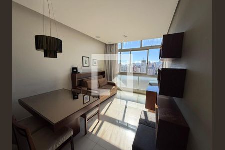 Sala de apartamento à venda com 1 quarto, 48m² em Santo Agostinho, Belo Horizonte