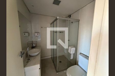 Banheiro de apartamento à venda com 1 quarto, 48m² em Santo Agostinho, Belo Horizonte