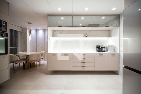 Apartamento à venda com 4 quartos, 266m² em Barra da Tijuca, Rio de Janeiro