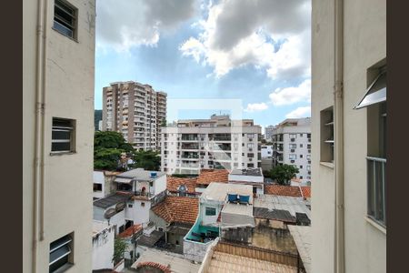 Vista da Sala de apartamento à venda com 2 quartos, 76m² em Grajaú, Rio de Janeiro
