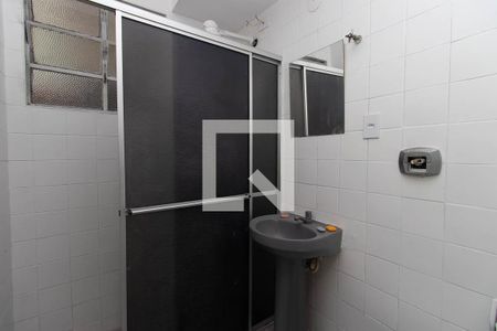 Banheiro de apartamento à venda com 2 quartos, 53m² em Vila Guilherme, São Paulo