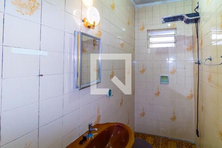 Banheiro de casa para alugar com 1 quarto, 30m² em Vila Santa Virginia, São Paulo