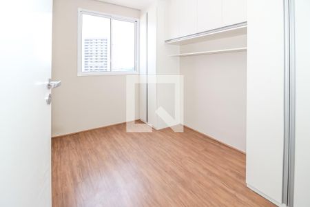 Quarto 1 de apartamento para alugar com 2 quartos, 35m² em Parque Industrial Tomas Edson, São Paulo