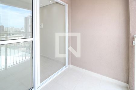 Varanda de apartamento para alugar com 2 quartos, 35m² em Parque Industrial Tomas Edson, São Paulo