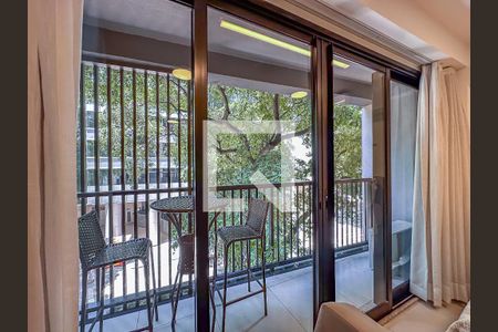 Quarto varanda de kitnet/studio para alugar com 1 quarto, 33m² em Centro, Rio de Janeiro