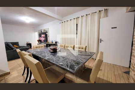 Sala de Jantar de casa para alugar com 2 quartos, 100m² em Parque Recanto Monica, Itaquaquecetuba