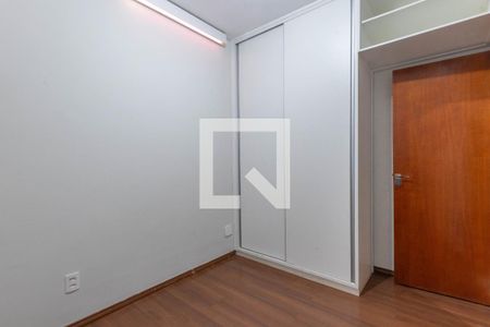 Quarto 2 de apartamento à venda com 4 quartos, 110m² em Buritis, Belo Horizonte