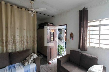 Casa à venda com 3 quartos, 126m² em Vila Tolstoi, São Paulo