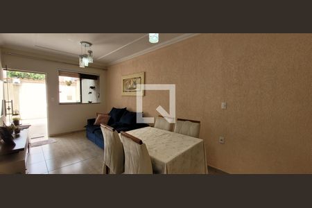 sala de casa para alugar com 2 quartos, 279m² em Bom Retiro, Betim