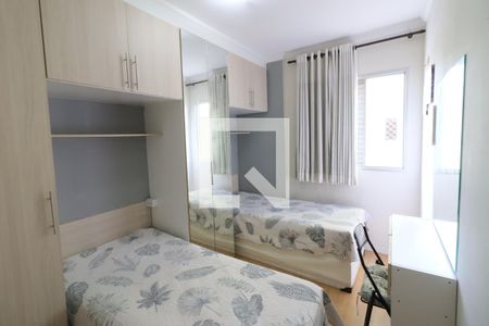 Quarto 2 de apartamento para alugar com 2 quartos, 61m² em Jaguaribe, Osasco