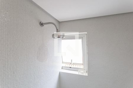 Banheiro da Suíte 1 de apartamento à venda com 2 quartos, 114m² em Itaim Bibi, São Paulo